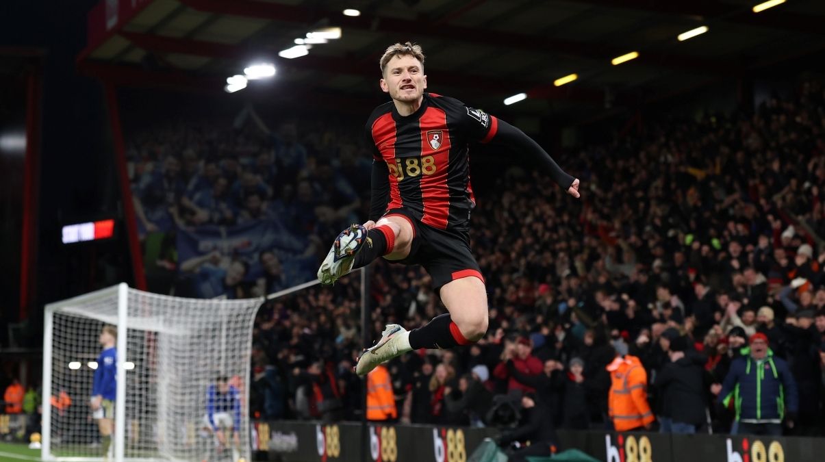 Борнмут обыграл Эвертон Борнмут обыграл Эвертон