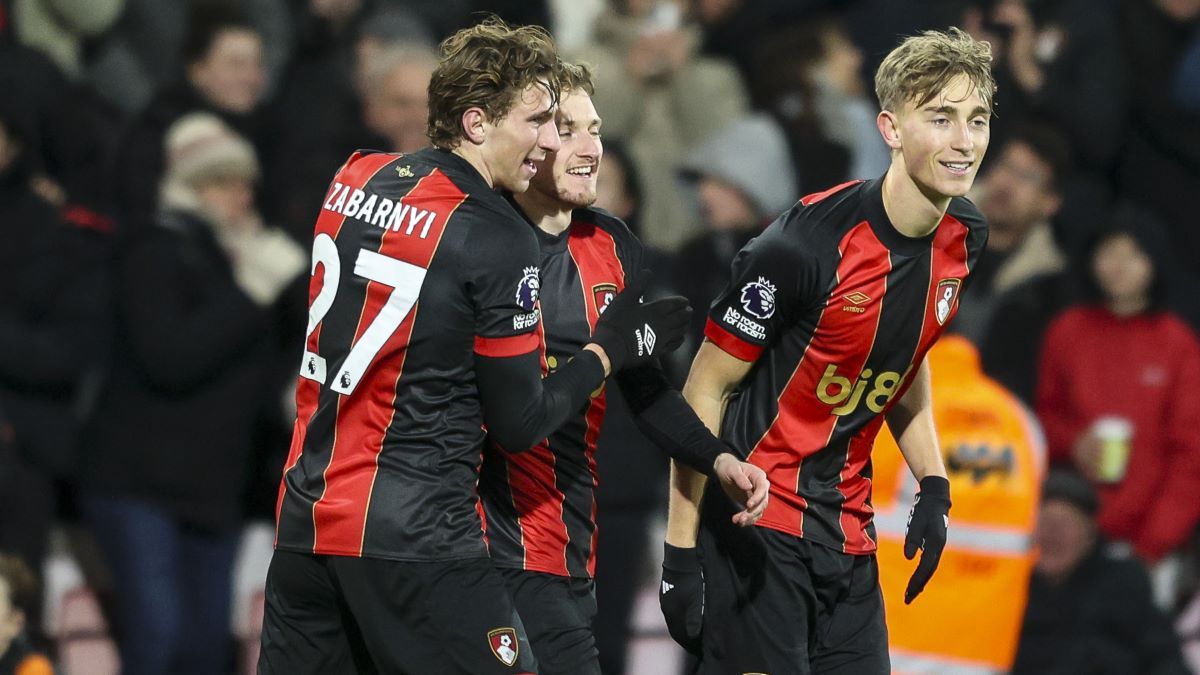 Борнмут установил клубный рекорд Борнмут установил клубный рекорд