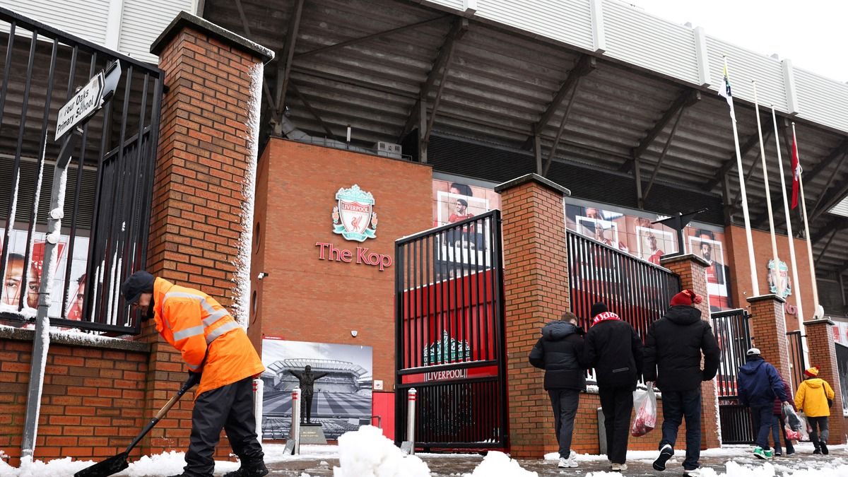 Ліверпуль - Манчестер Юнайтед - чому центральний матч 20 туру АПЛ може не відбутися Ліверпуль - Манчестер Юнайтед - чому центральний матч 20 туру АПЛ може не відбутися