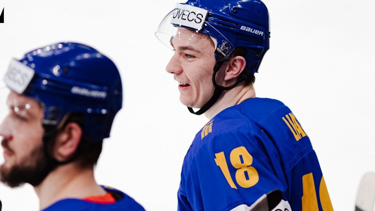 Виталий Лялька стал лучшим хоккеистом Украины 2024 года Виталий Лялька стал лучшим хоккеистом Украины 2024 года