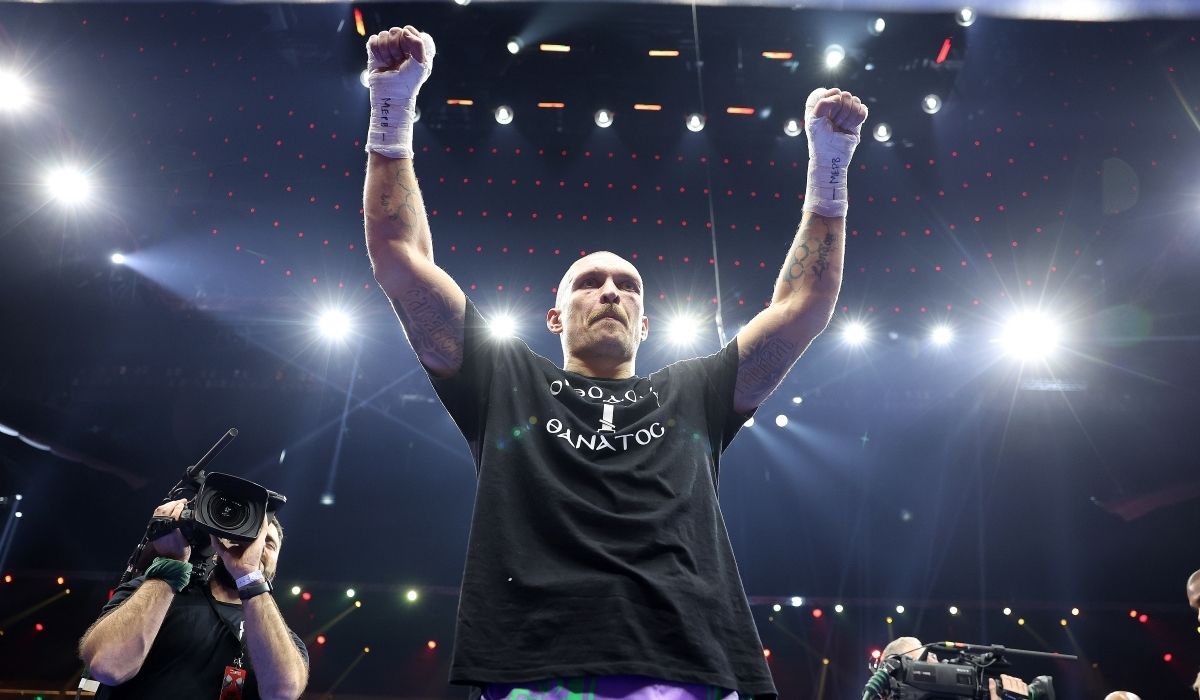 ESPN признал Усика лучшим боксером 2024 года ESPN признал Усика лучшим боксером 2024 года