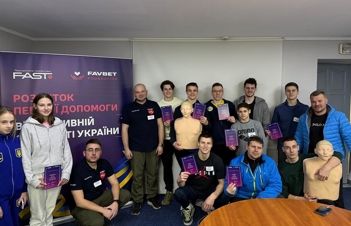Проект по обучению первой помощи для украинских тренеров и спортсменов Проект по обучению первой помощи для украинских тренеров и спортсменов