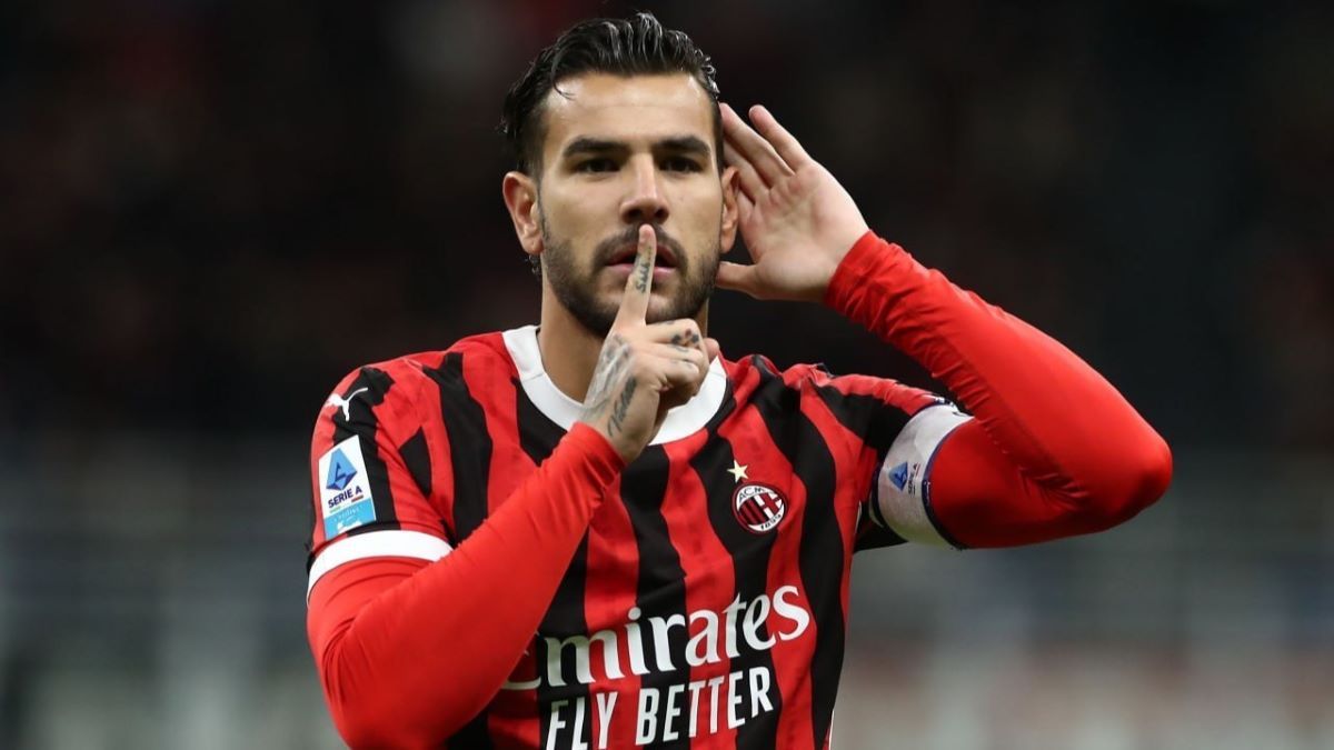 Тео Ернандес став рекордсменом Мілана Тео Ернандес став рекордсменом Мілана