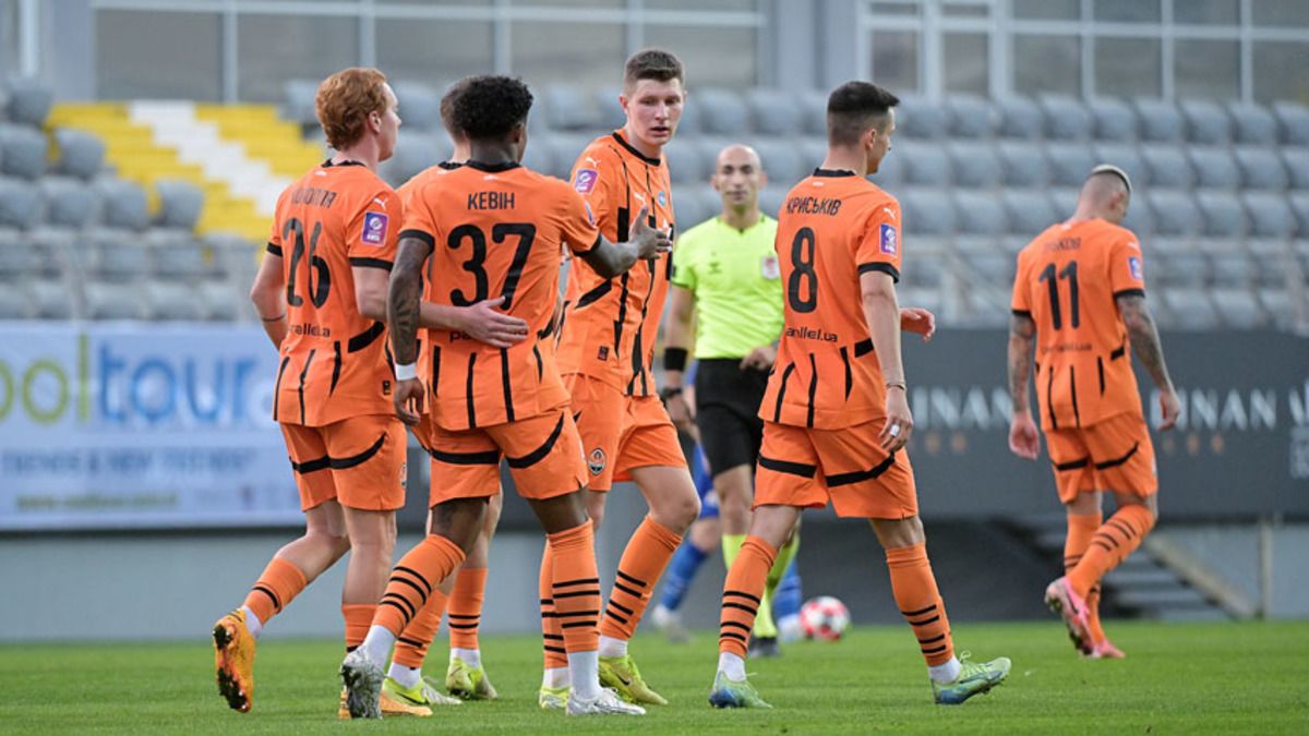 Шахтер – Лудогорец - смотреть онлайн прямой эфир - футбол, трансляция 15 января Шахтер – Лудогорец - смотреть онлайн прямой эфир - футбол, трансляция 15 января