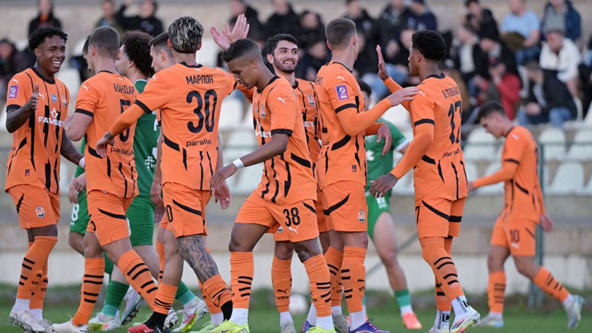 Шахтер - Лудогорец - видео голов и обзор матча на сборах в Турции Шахтер - Лудогорец - видео голов и обзор матча на сборах в Турции