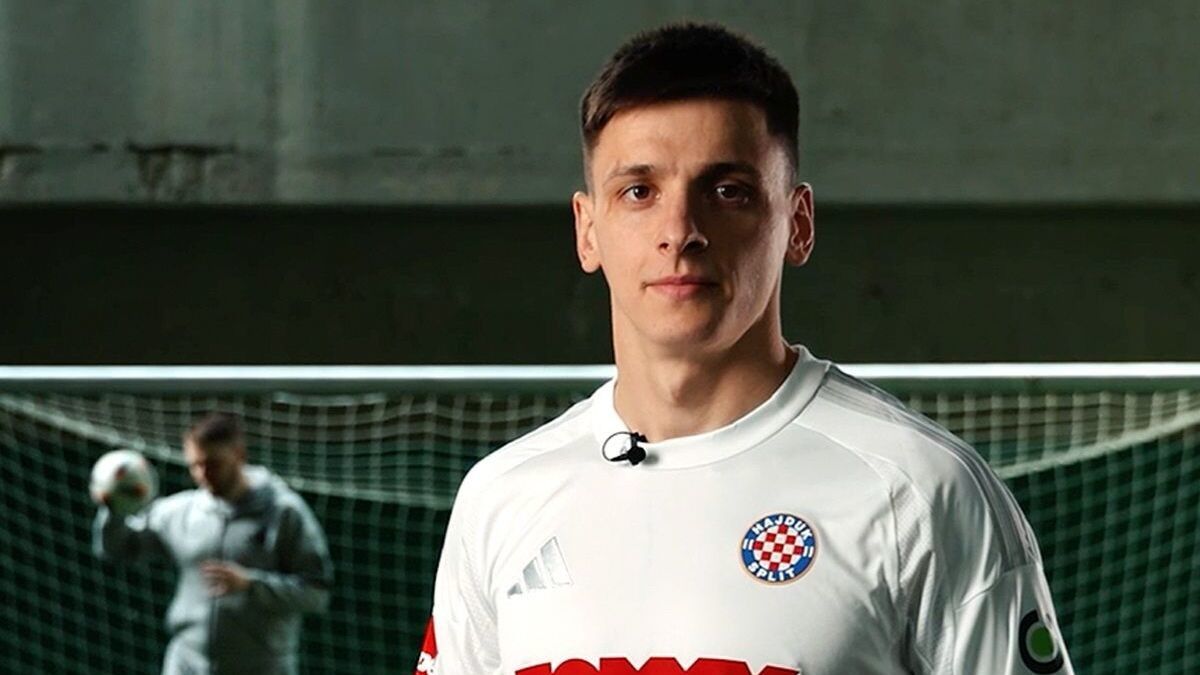 Назарий Русин оформил ассист в дебютном матче за Хайдук - видео Назарий Русин оформил ассист в дебютном матче за Хайдук - видео