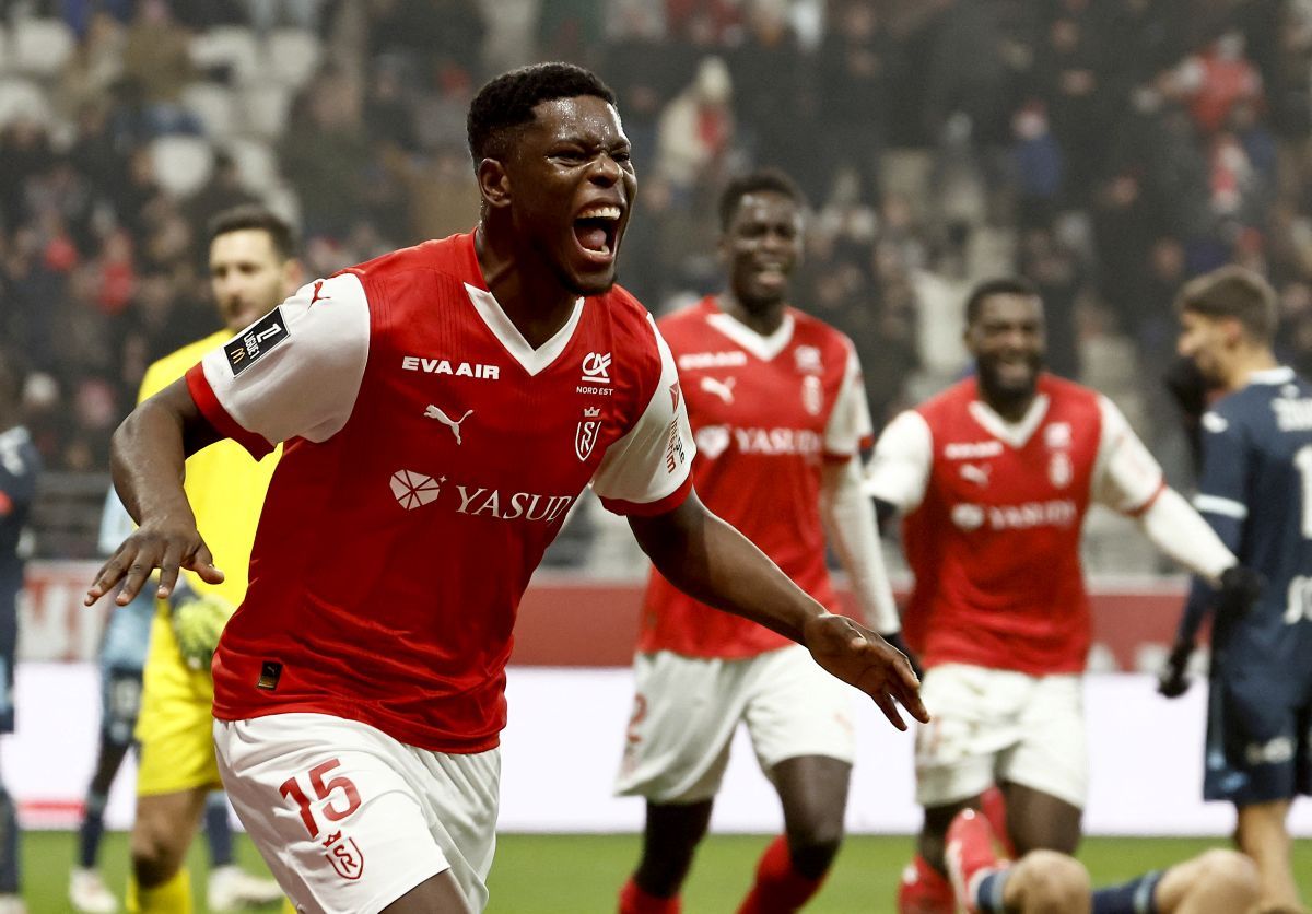 Вулверхэмтон подпишет Мунеци Вулверхэмтон подпишет Мунеци