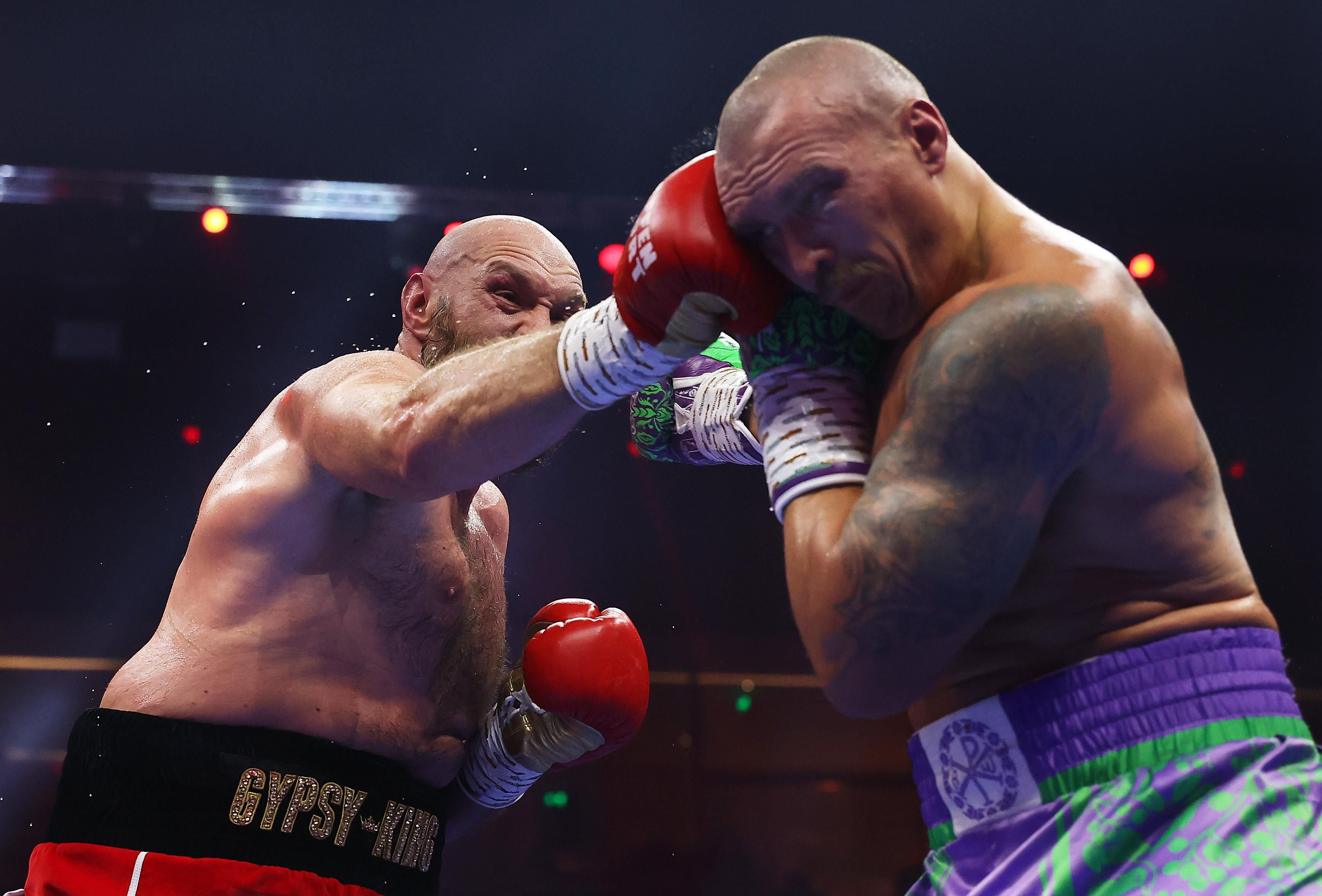 Джонс про бої Усика і Ф'юрі Джонс про бої Усика і Ф'юрі