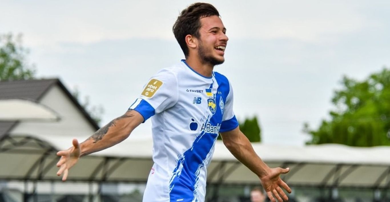 Назар Волошин продлил контракт с Динамо Назар Волошин продлил контракт с Динамо