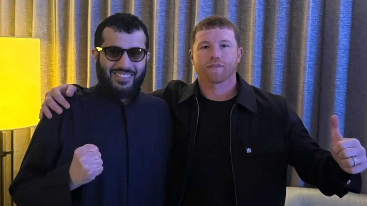 Сауль Альварес підписав контракт з Туркі Аль аш-Шейхом - з ким битиметься Канело Сауль Альварес підписав контракт з Туркі Аль аш-Шейхом - з ким битиметься Канело