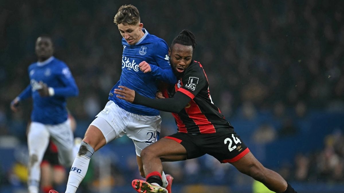 Борнмут победил Эвертон Борнмут победил Эвертон