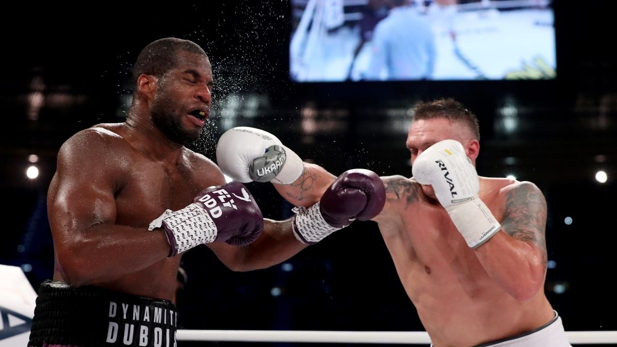 Околі назвав фаворита реваншу між Усиком та Дюбуа Околі назвав фаворита реваншу між Усиком та Дюбуа