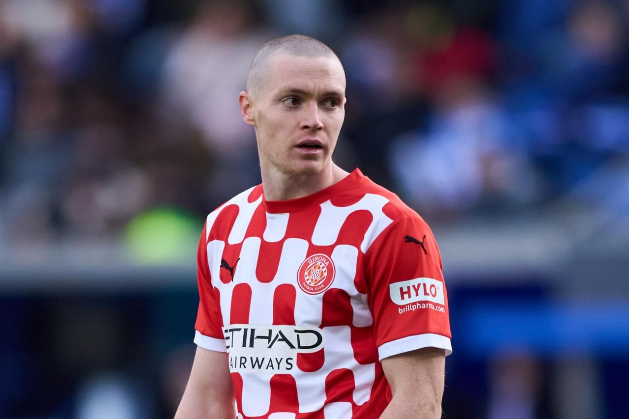 Віктор Циганков вирішив не переїжджати в АПЛ Віктор Циганков вирішив не переїжджати в АПЛ