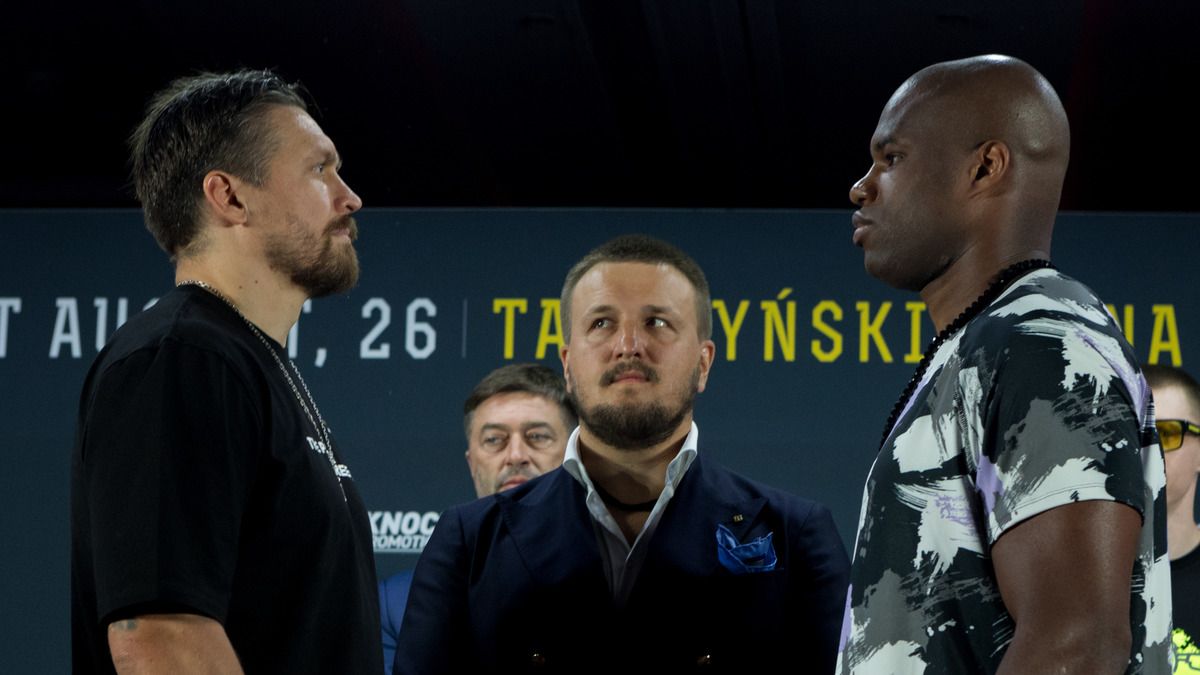 Усик - Дюбуа - команди українця та британця провели перемовини про бій Усик - Дюбуа - команди українця та британця провели перемовини про бій