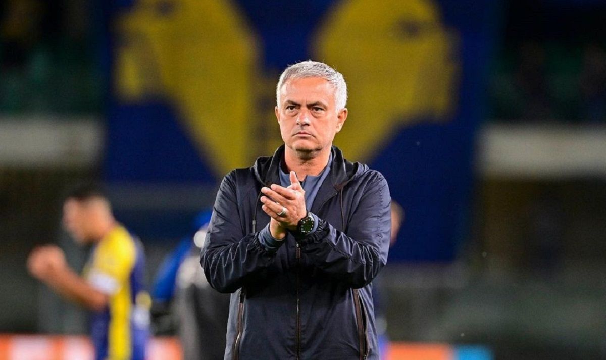 Жозе Моуриньо попал в сканал в Турции Жозе Моуриньо попал в сканал в Турции