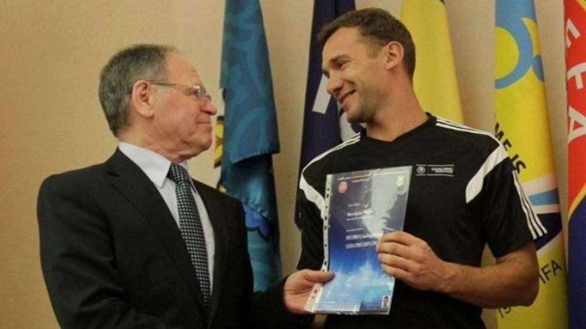 Конфлікт Шевченка та Сабо - чому легенди українського футболу не спілкуються Конфлікт Шевченка та Сабо - чому легенди українського футболу не спілкуються