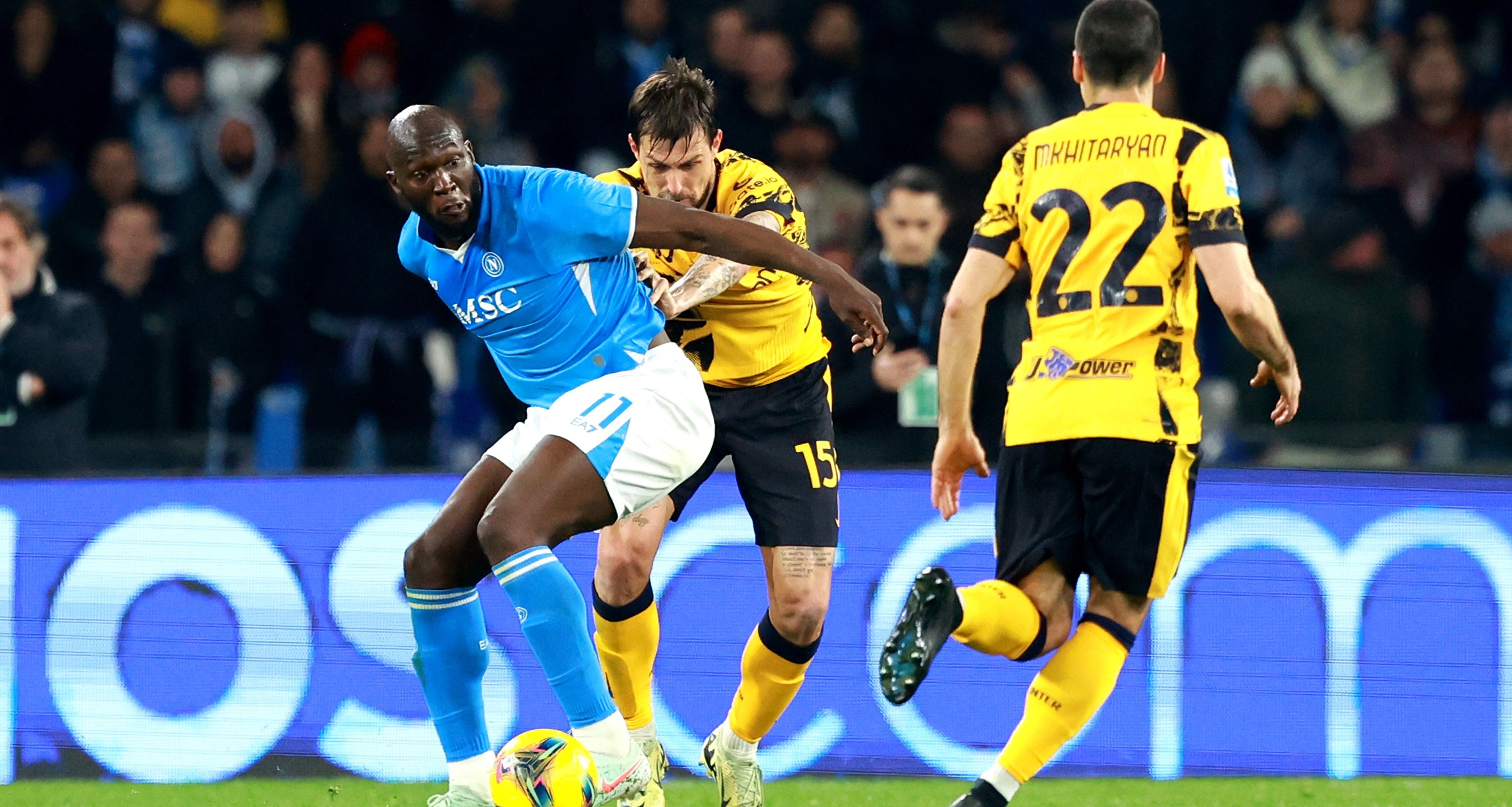 Наполі та Інтер зіграли внічию в Серії А Наполі та Інтер зіграли внічию в Серії А