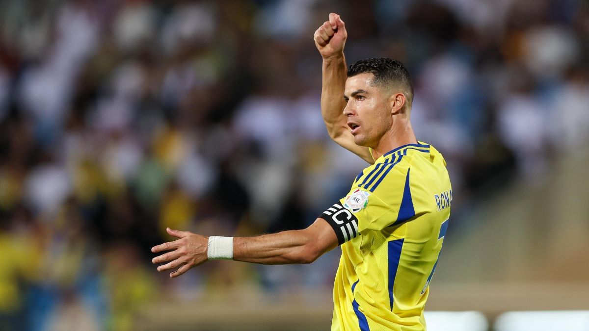 Роналду не полетел на игру ЛЧ в Иран из-за опасений за свою безопасность Роналду не полетел на игру ЛЧ в Иран из-за опасений за свою безопасность