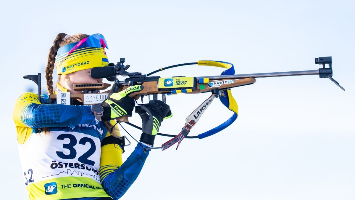 Меркушина здобула медаль на ЮЧС-2025 з біатлону Меркушина здобула медаль на ЮЧС-2025 з біатлону