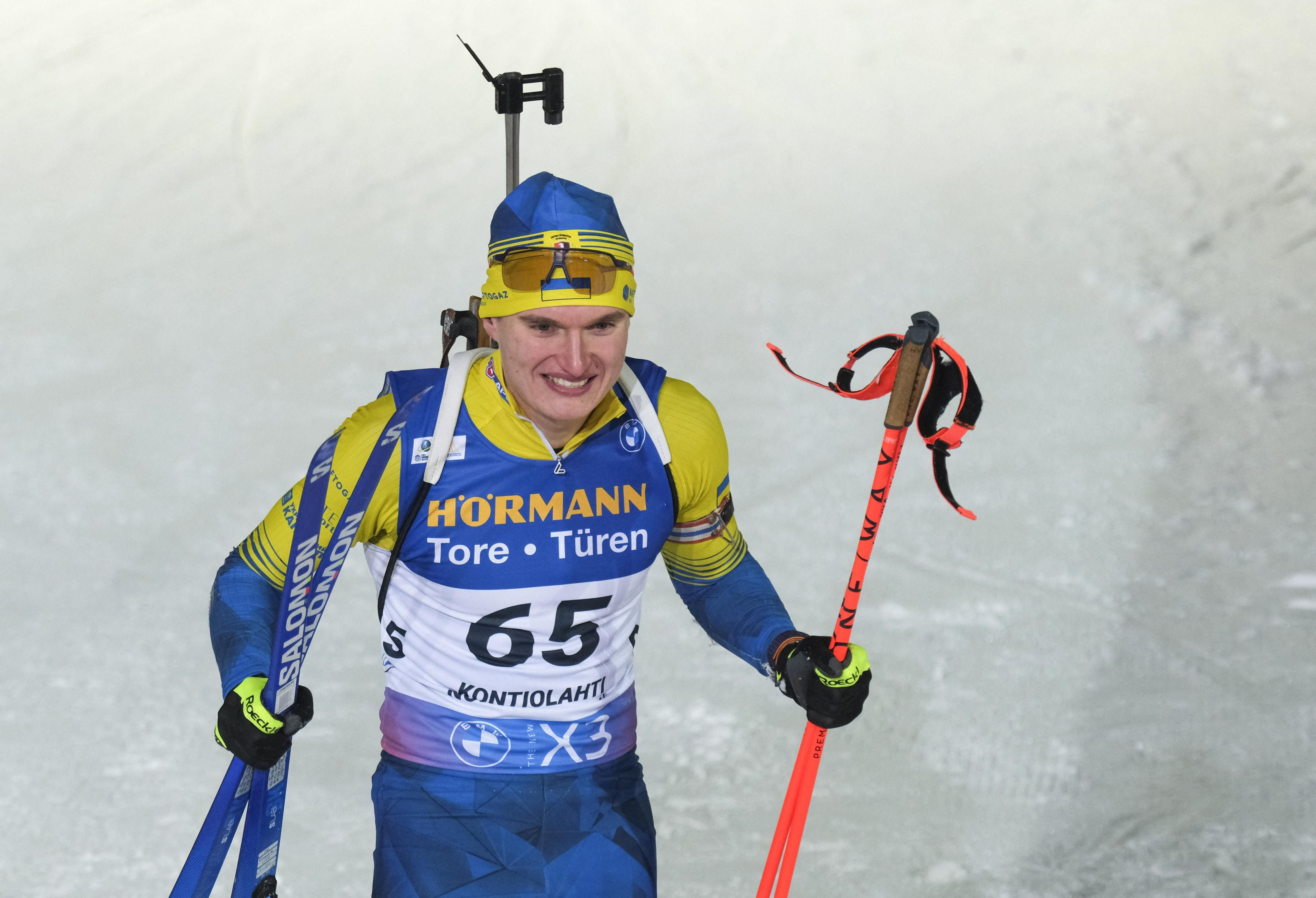 Мандзин змінив зачіску Мандзин змінив зачіску