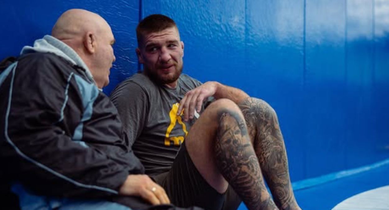 Амосов одержал победу Амосов одержал победу