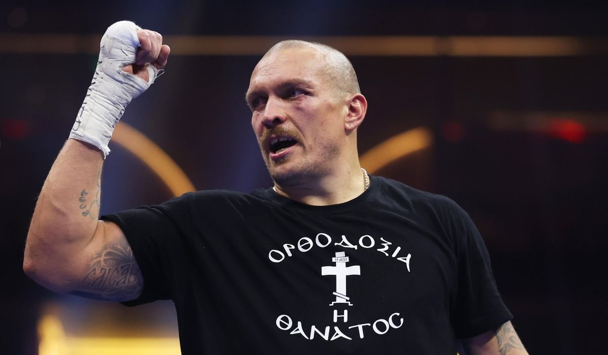 Френк Воррен висловився щодо рішення WBO змусити Усика битись із Паркером Френк Воррен висловився щодо рішення WBO змусити Усика битись із Паркером