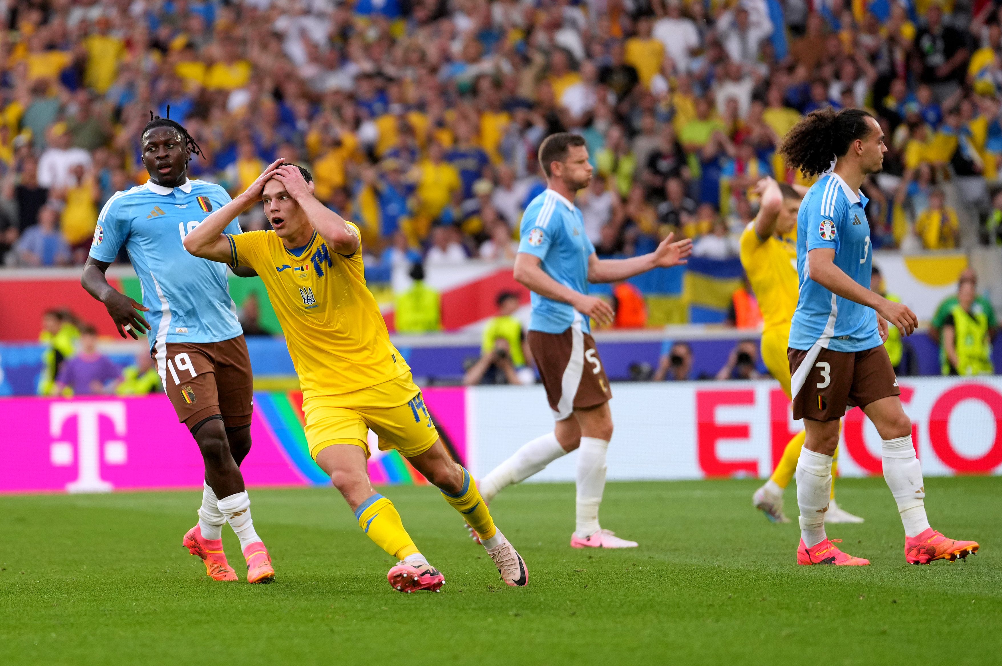 Украина Бельгия - прогноз букмекеров на матч, кто победит Лиге наций 20 марта Украина Бельгия - прогноз букмекеров на матч, кто победит Лиге наций 20 марта