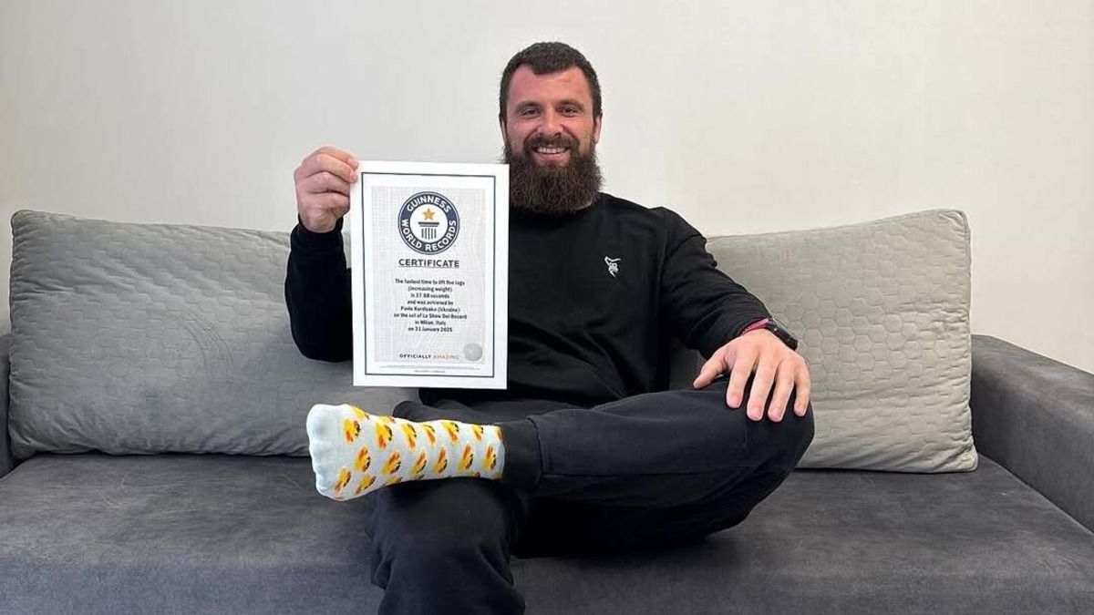 Павло Кордіяка встановив новий світовий рекорд Гінеса - відео зі змагань Павло Кордіяка встановив новий світовий рекорд Гінеса - відео зі змагань