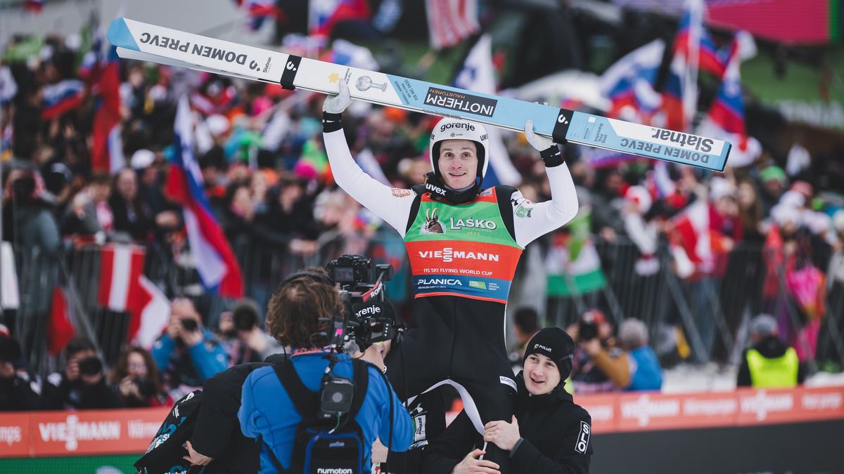 Домен Превц встановив новий рекорд світу у стрибках з трампліну - відео Домен Превц встановив новий рекорд світу у стрибках з трампліну - відео