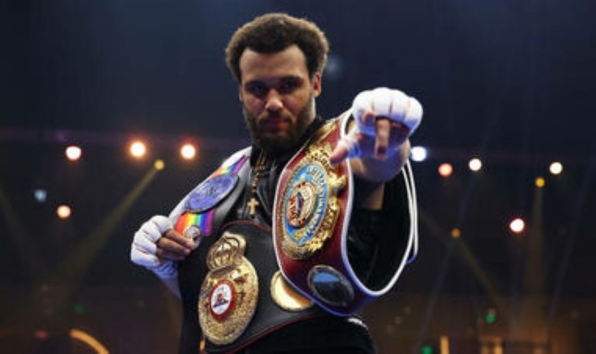 Цотне Рогава обрав Мозеса Ітауму наступним чемпіоном світу у надважкій вазі Цотне Рогава обрав Мозеса Ітауму наступним чемпіоном світу у надважкій вазі