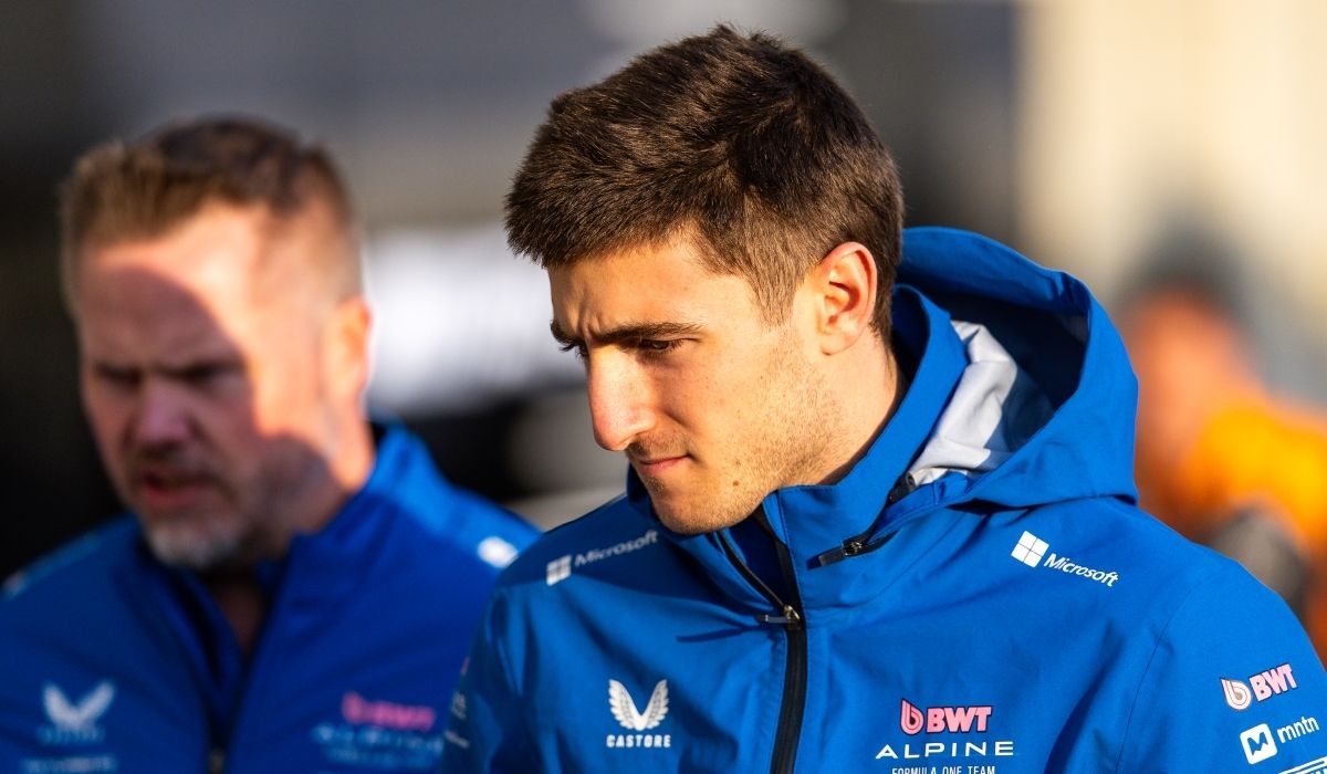 Джек Дуен - австралійський пілот Альпін потрапив у ДТП на Гран-прі в Японії - відео Джек Дуен - австралійський пілот Альпін потрапив у ДТП на Гран-прі в Японії - відео