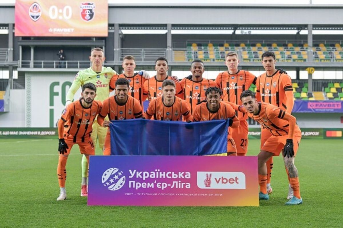 Шахтар Верес - результат, відео голів, огляд матчу 23-го туру УПЛ-2024/2025 Шахтар Верес - результат, відео голів, огляд матчу 23-го туру УПЛ-2024/2025