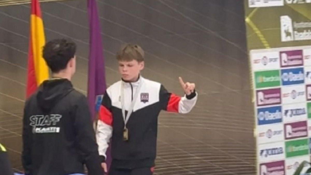 Євгеній Мельник показав громадянську позицію Євгеній Мельник показав громадянську позицію