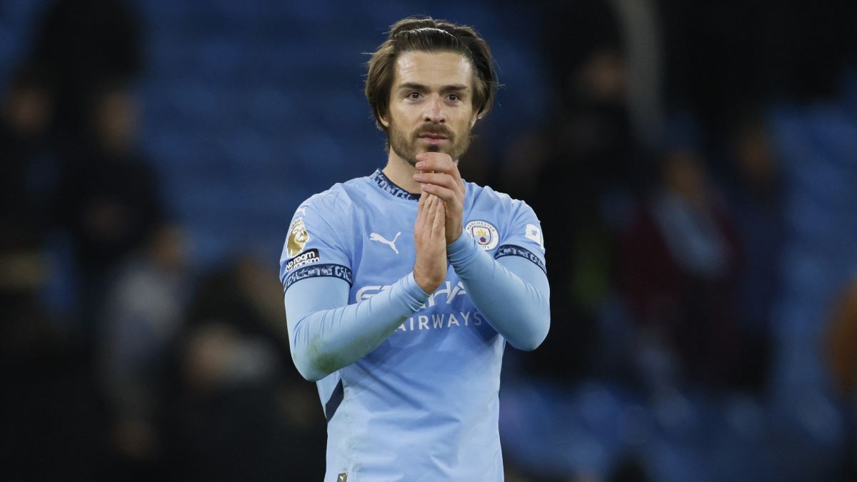 Фанат МЮ напал на Грилиша Фанат МЮ напал на Грилиша