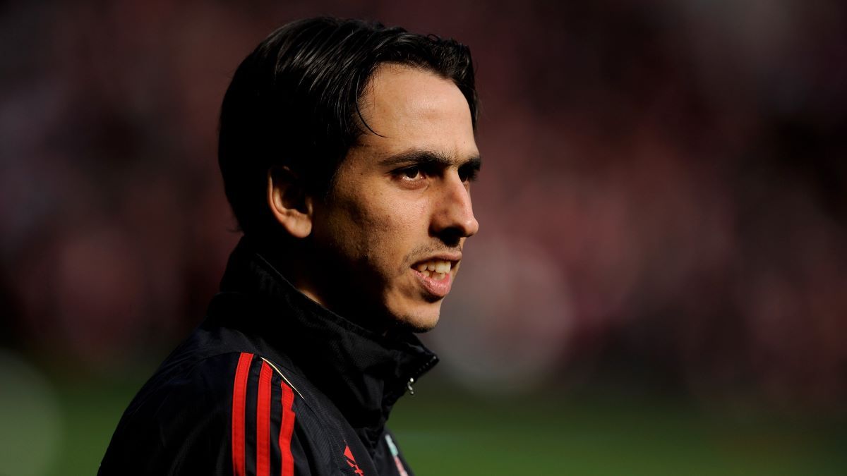 В дом Бенаюна бросили гранату В дом Бенаюна бросили гранату