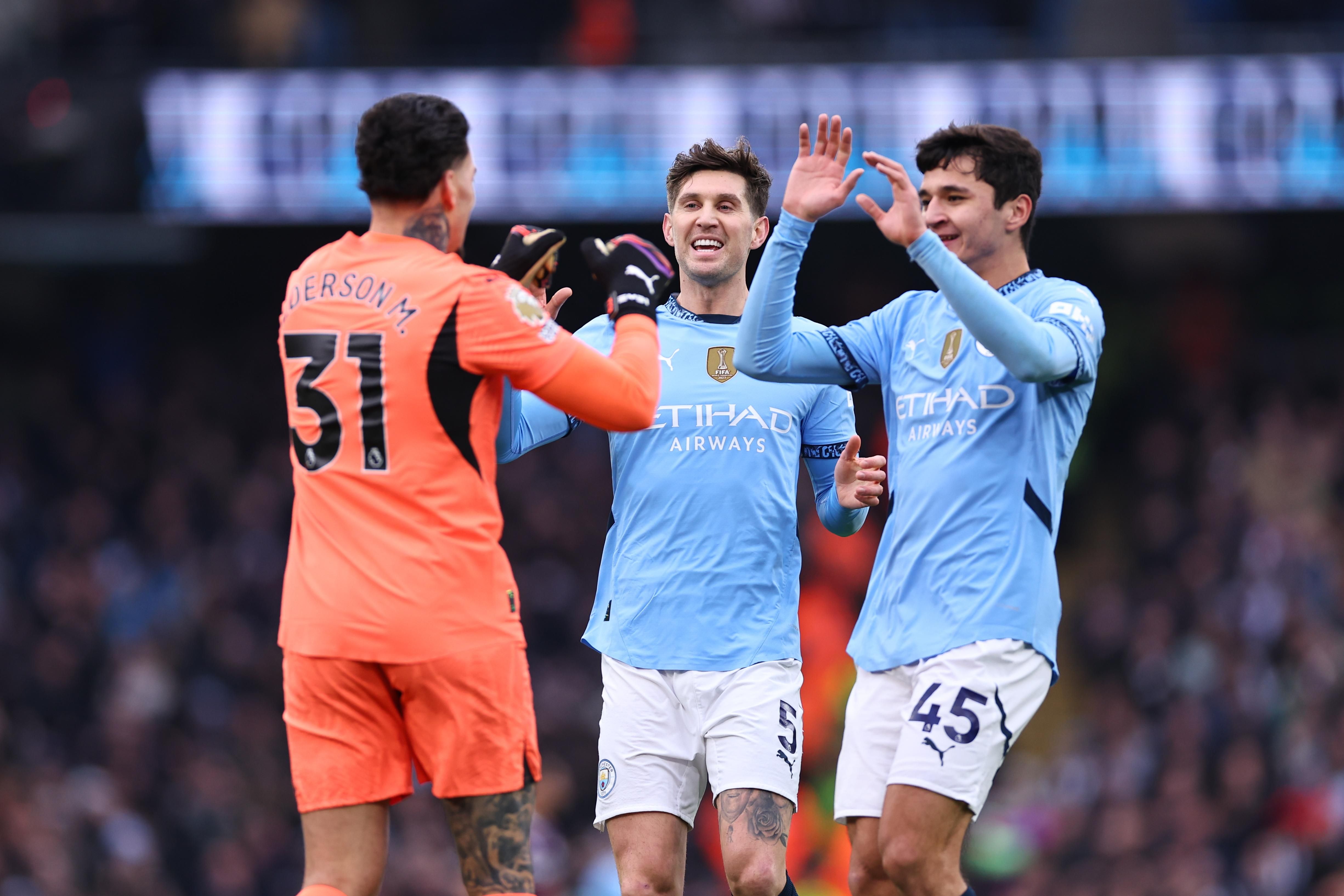 Эдерсон отдал голевую передачу в матче против Кристал Пэлас в 32 туре АПЛ Эдерсон отдал голевую передачу в матче против Кристал Пэлас в 32 туре АПЛ