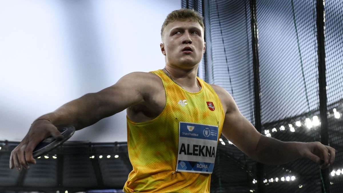 Миколас Алекна установил мировой рекорд Миколас Алекна установил мировой рекорд