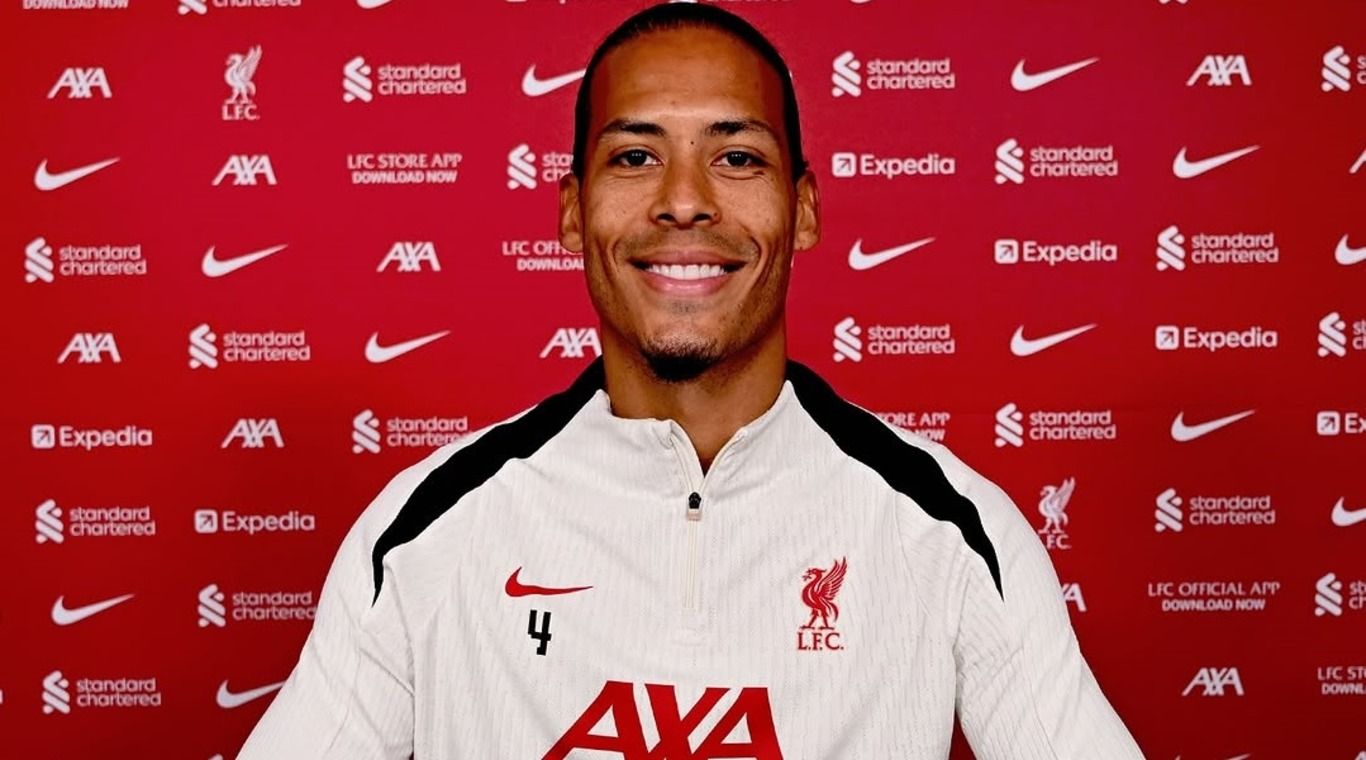 Вирджил ван Дейк продлил контракт Вирджил ван Дейк продлил контракт