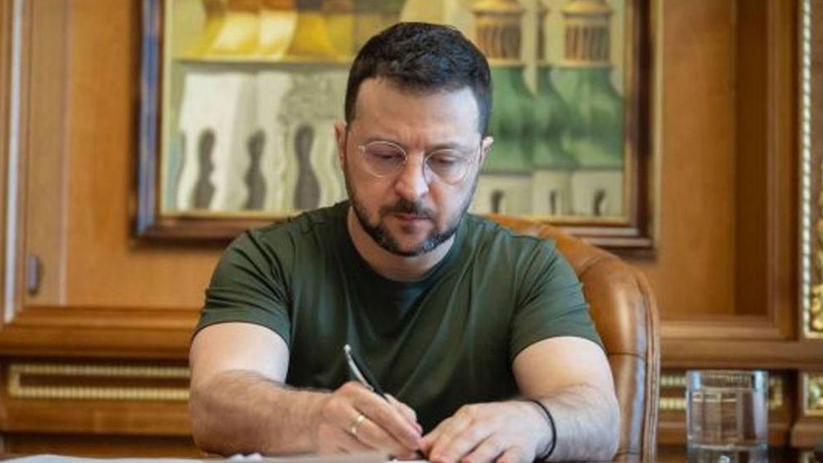 Зеленский ввел санкции против российских спортсменов