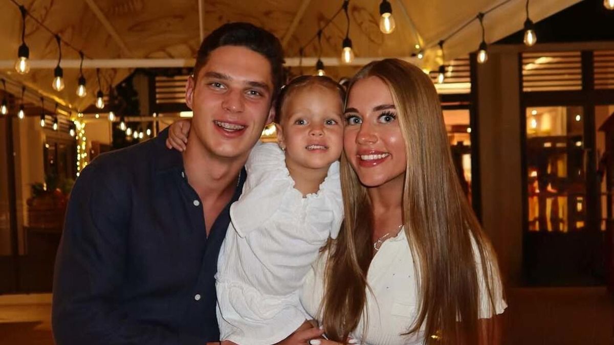 Георгій Судаков та його дружина очікують другу дитину - відео Георгій Судаков та його дружина очікують другу дитину - відео