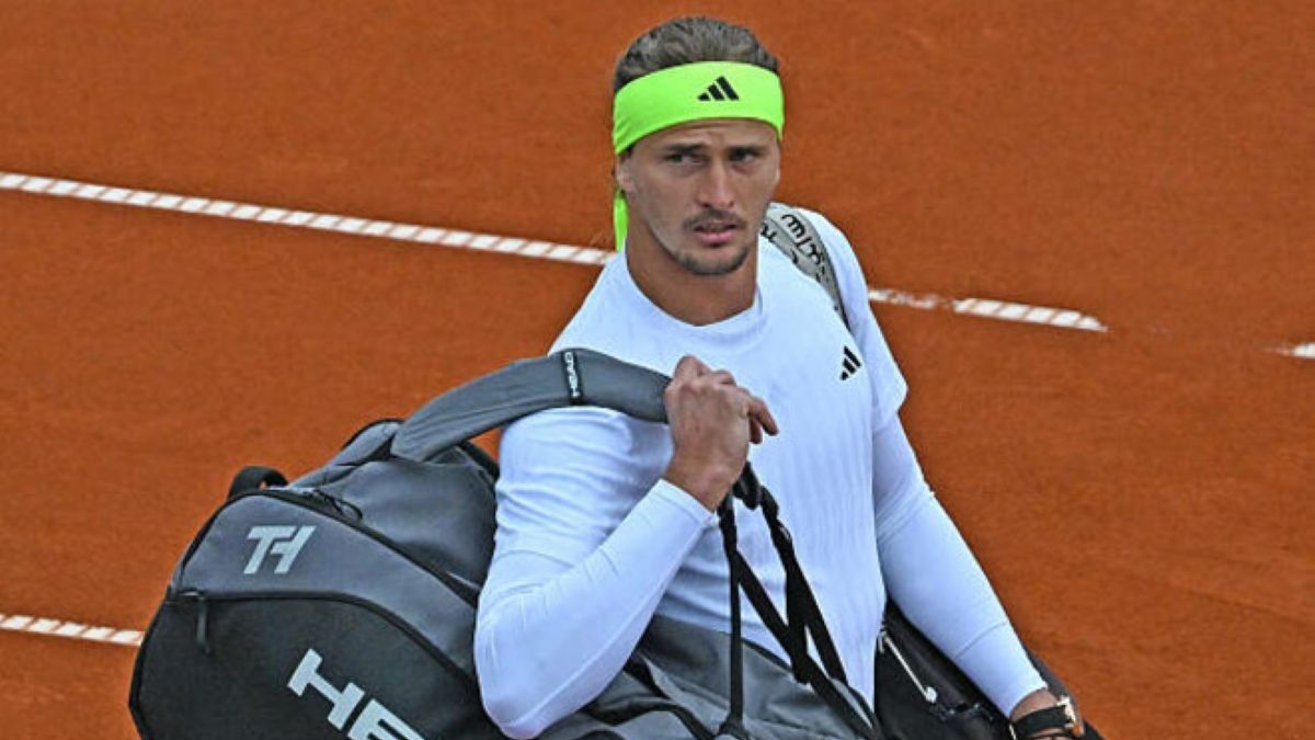 Немецкого теннисиста обвинили в насилии прямо с трибуны - Sport News 24 Немецкого теннисиста обвинили в насилии прямо с трибуны - Sport News 24