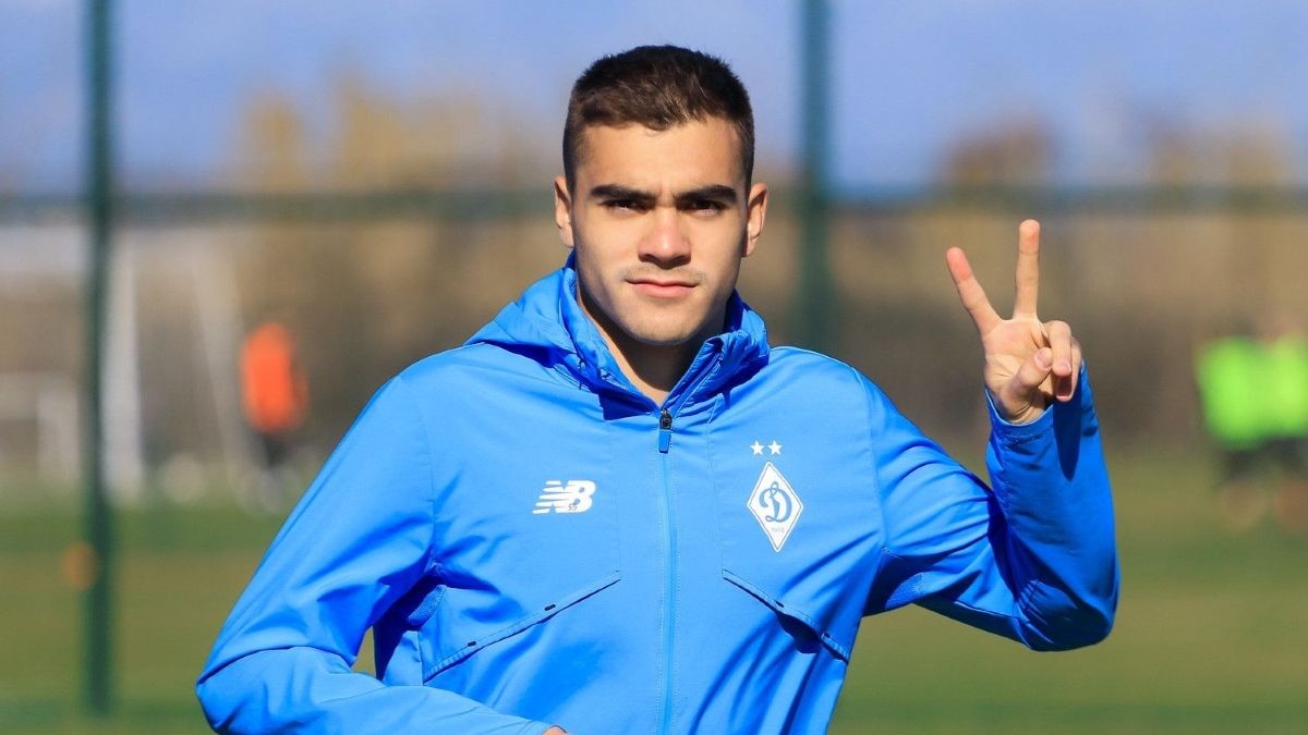 Константин Вивчаренко может перейти из Динамо в Жирону летом 2025 года Константин Вивчаренко может перейти из Динамо в Жирону летом 2025 года