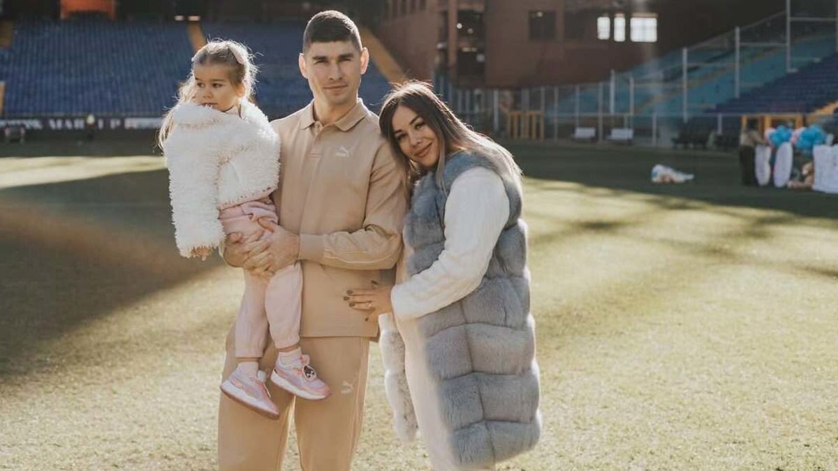 Руслан Маліновський вдруге став батьком - хто народився у родині футболіста Руслан Маліновський вдруге став батьком - хто народився у родині футболіста