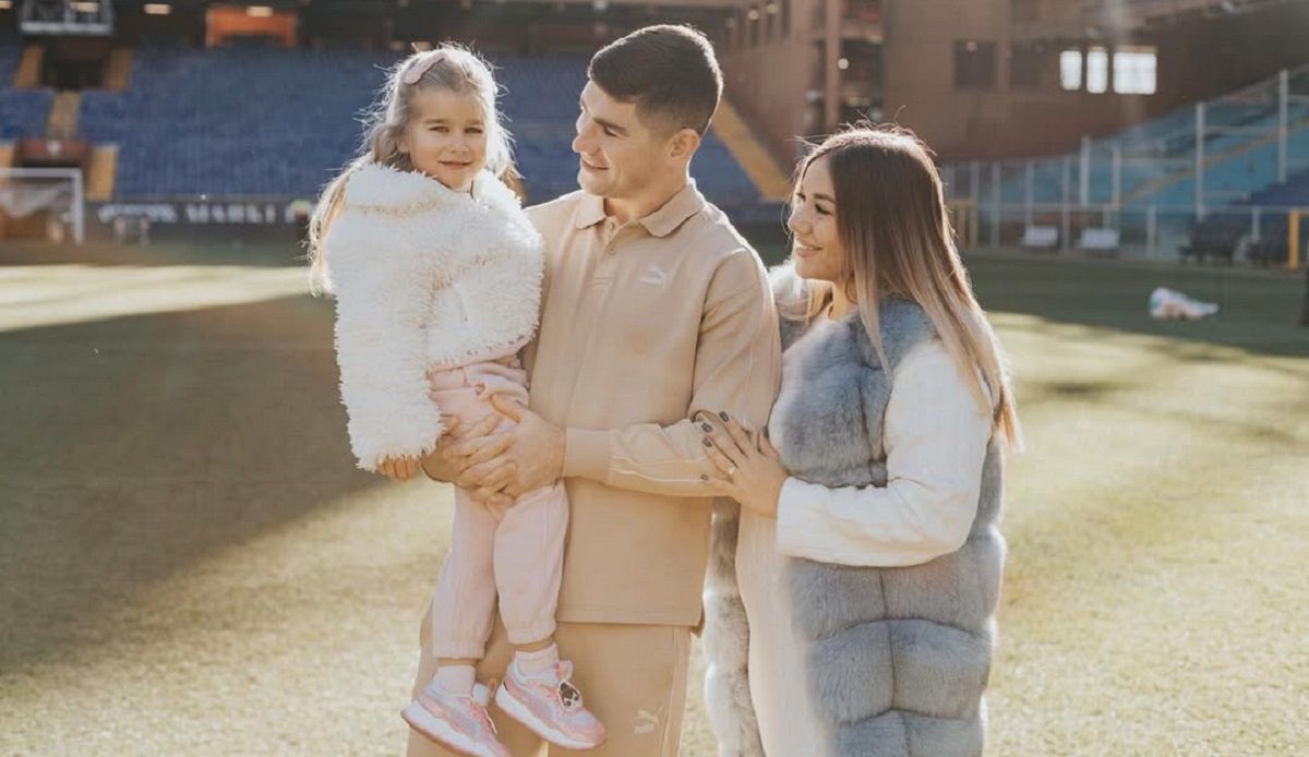 Руслан Малиновский - биография, кто жена, дети - интересные факты о футболисте Руслан Малиновский - биография, кто жена, дети - интересные факты о футболисте