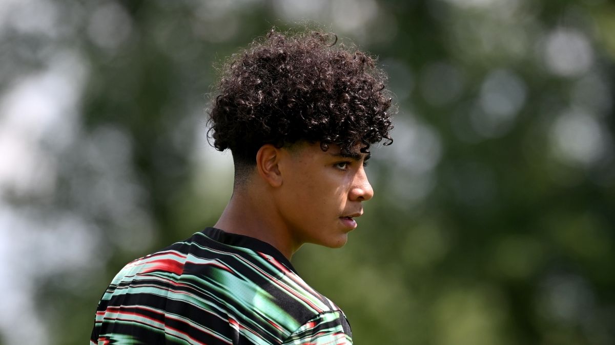 Криштиану Роналду-младший отметился двумя голами за сборную Португалии U-15 Криштиану Роналду-младший отметился двумя голами за сборную Португалии U-15