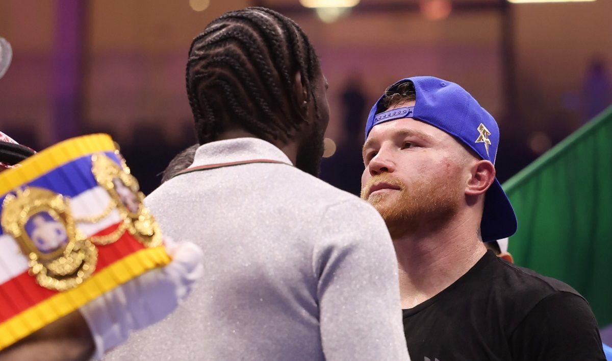 Эдди Хирн поделился мыслями относительно боя между Альваресом и Кроуфордом Эдди Хирн поделился мыслями относительно боя между Альваресом и Кроуфордом