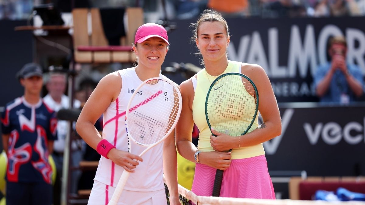 Ига Швьонтек тренируется с Ариной Соболенко перед стартом Ролан Гаррос-2025 Ига Швьонтек тренируется с Ариной Соболенко перед стартом Ролан Гаррос-2025