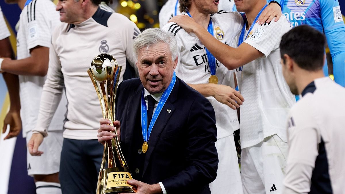 Відставка Анчелотті - італійський тренер написав лист уболівальникам вершкових Відставка Анчелотті - італійський тренер написав лист уболівальникам вершкових