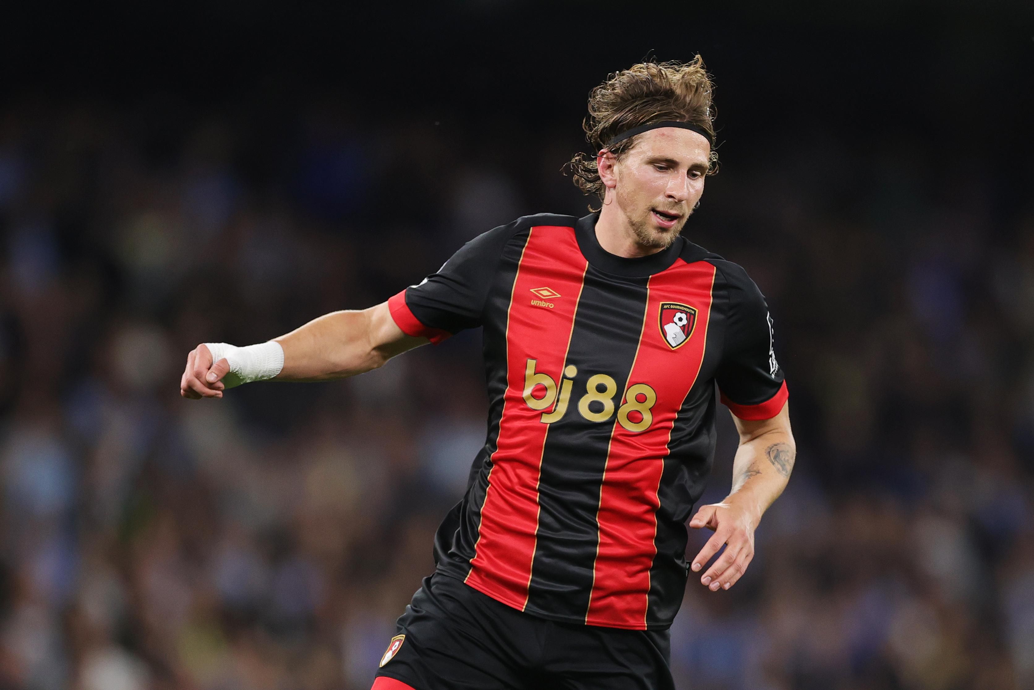 Илья Забарный попал в символическую сборную 38-го тура АПЛ Илья Забарный попал в символическую сборную 38-го тура АПЛ