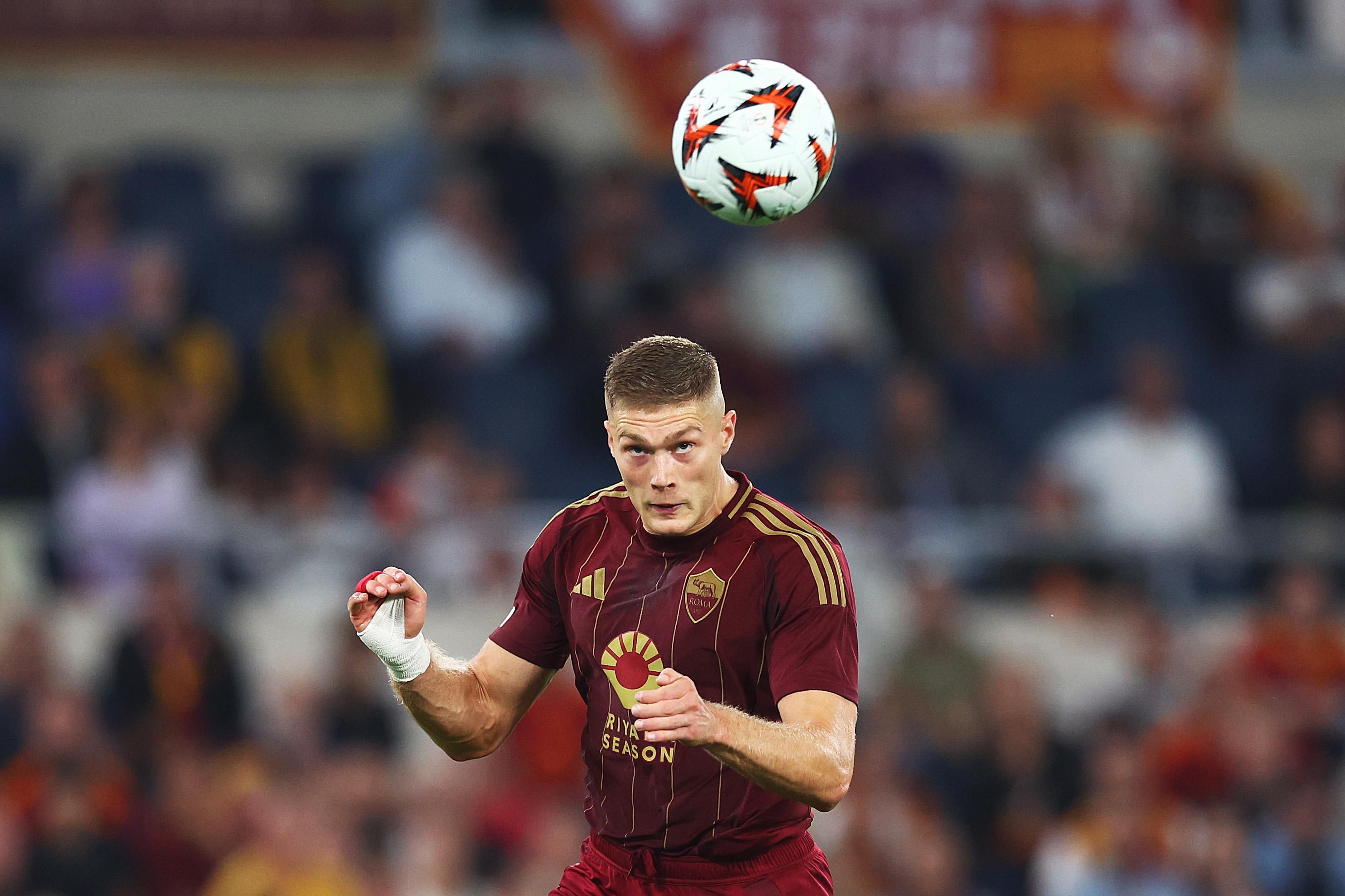 Рома планирует продать Артема Довбыка и приобрести игрока Удинезе Рома планирует продать Артема Довбыка и приобрести игрока Удинезе